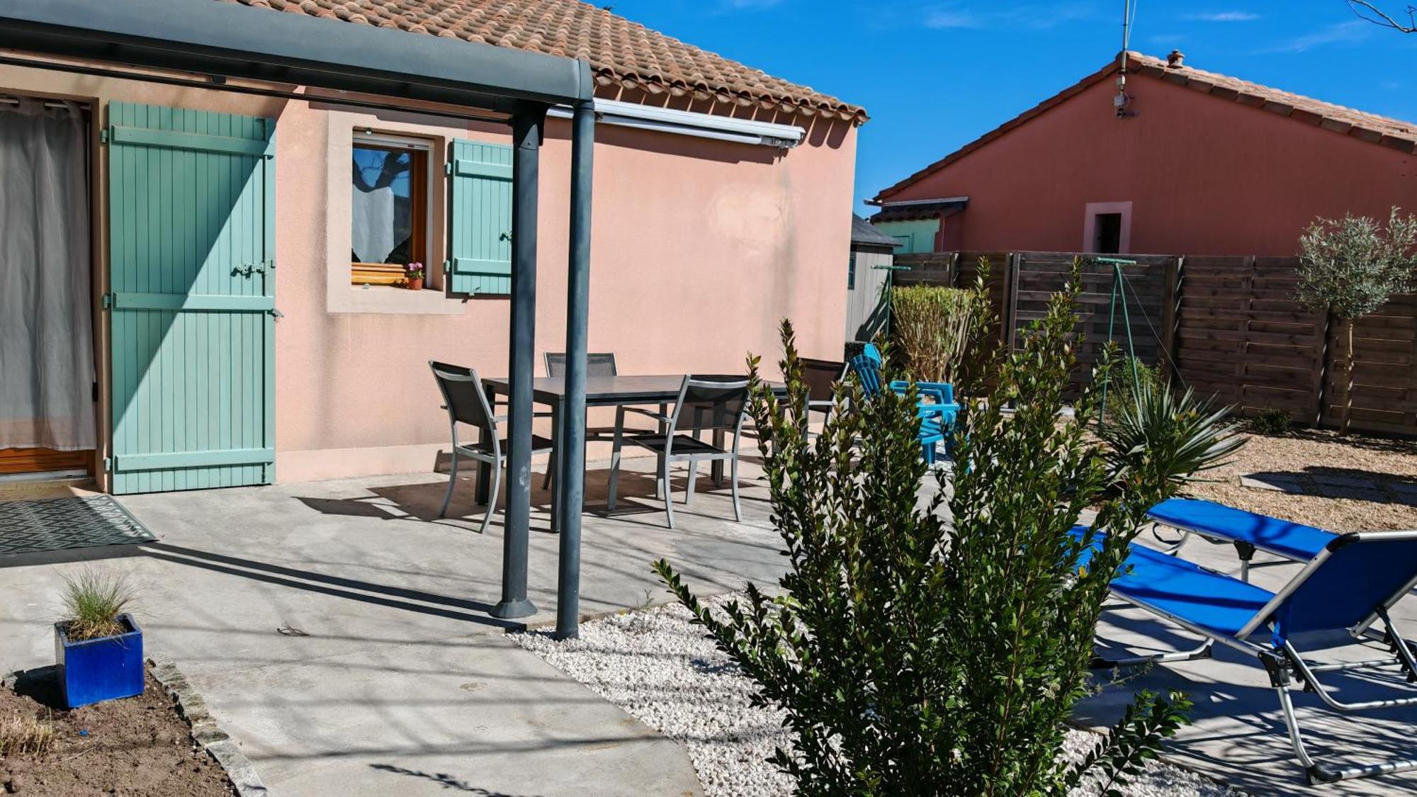 Le Mazet Sooksabai, Confort, Charme Et Decouverte En Petite Camargue Saint-Laurent-dʼAigouze Eksteriør bilde